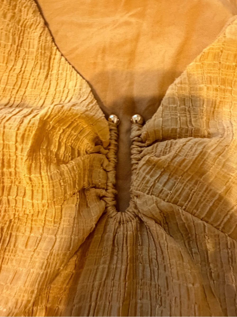 Astr Textured Mustard Puff Sleeve Peplum Blouse- tag fell off. New - Picture 4 of 6
